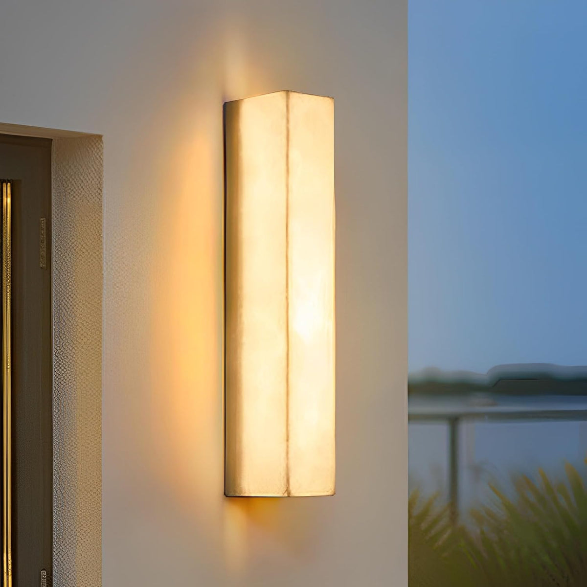 Modern Linear LED Outdoor Wall Sconce